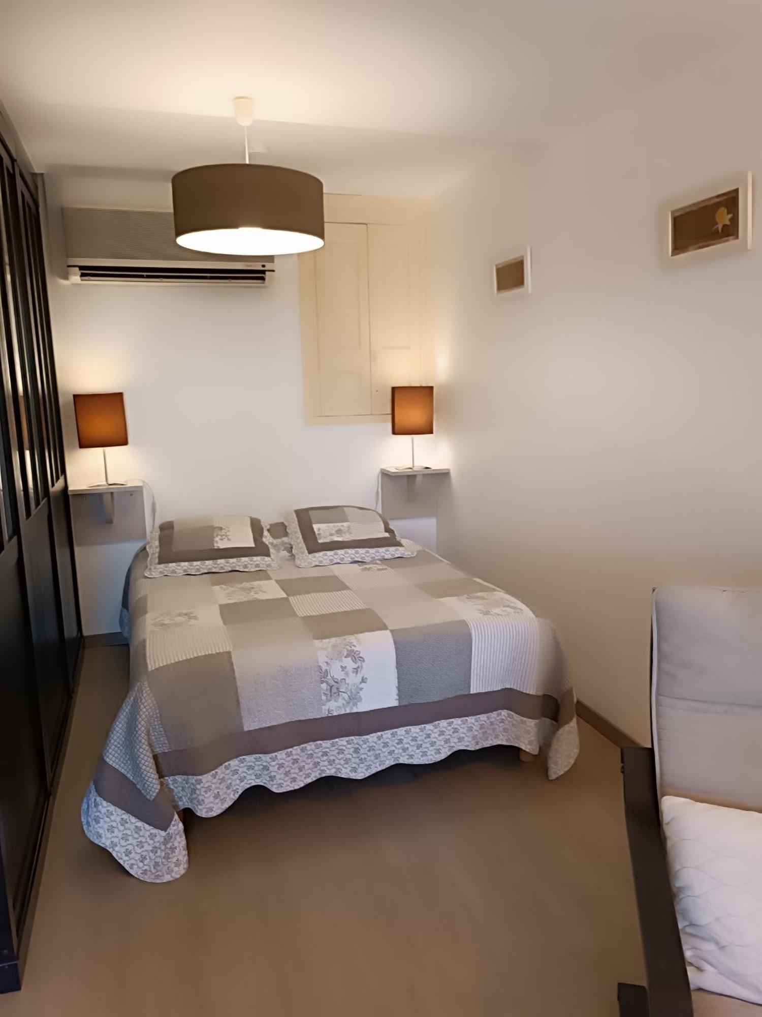 Mas Auroma Bed & Breakfast Murs  Exterior photo